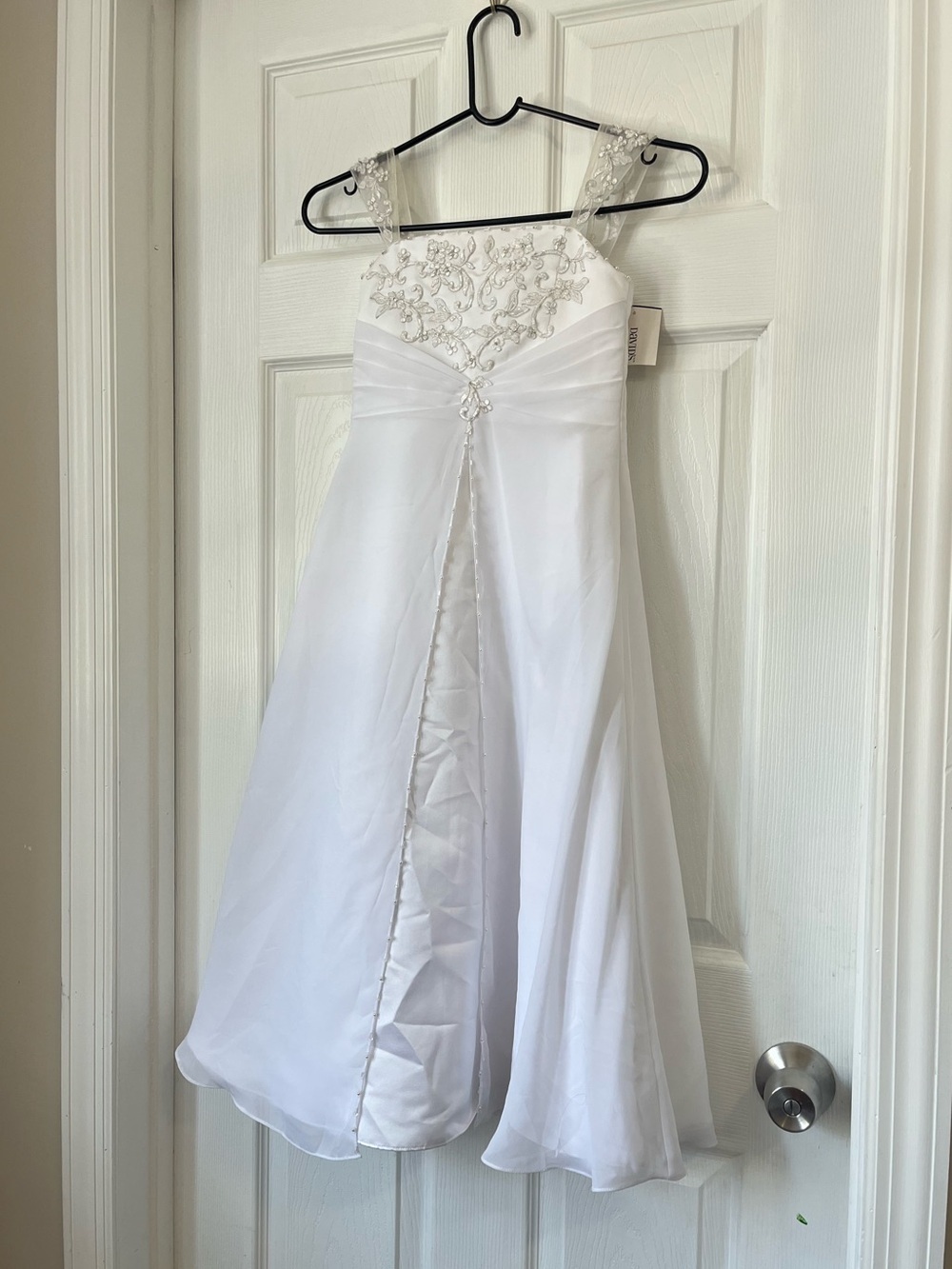 David bridal White Beaded floral A-Line Girl maxi Dress size 6 - Picture 7 of 7